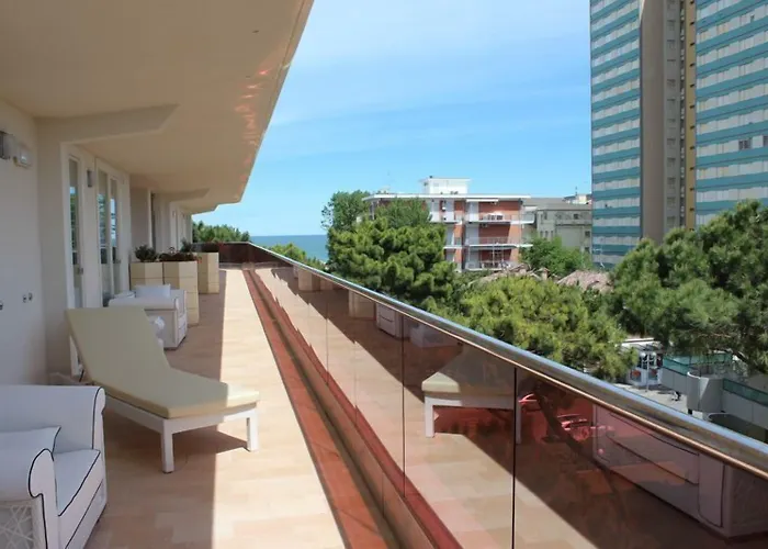 Boutique Paradiso Bovelacci Hotell 5*