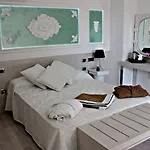 Boutique Paradiso Bovelacci Μιλάνο Μαριτίμα