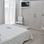 Boutique Paradiso Bovelacci