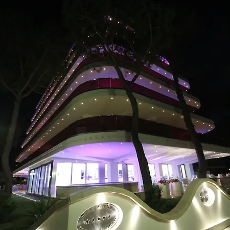 Boutique Paradiso Bovelacci