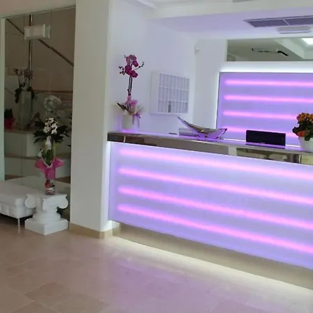 فندق Boutique Paradiso Bovelacci 5*