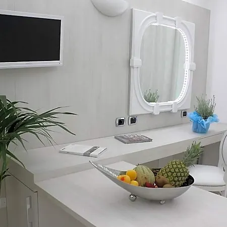 Boutique Paradiso Bovelacci 5*