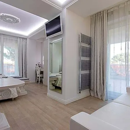 Boutique Paradiso Bovelacci 5*