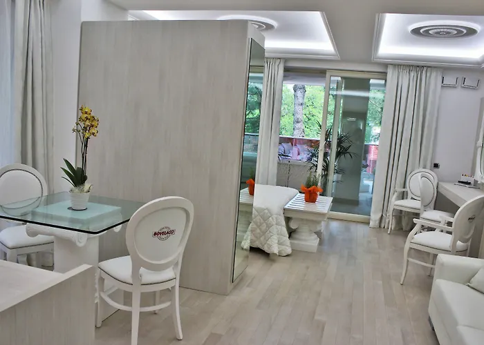 Boutique Paradiso Bovelacci 5* Milano Marittima